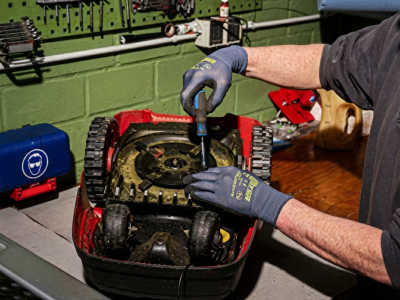 Inspektion Mähroboter Inspektion Mähroboter