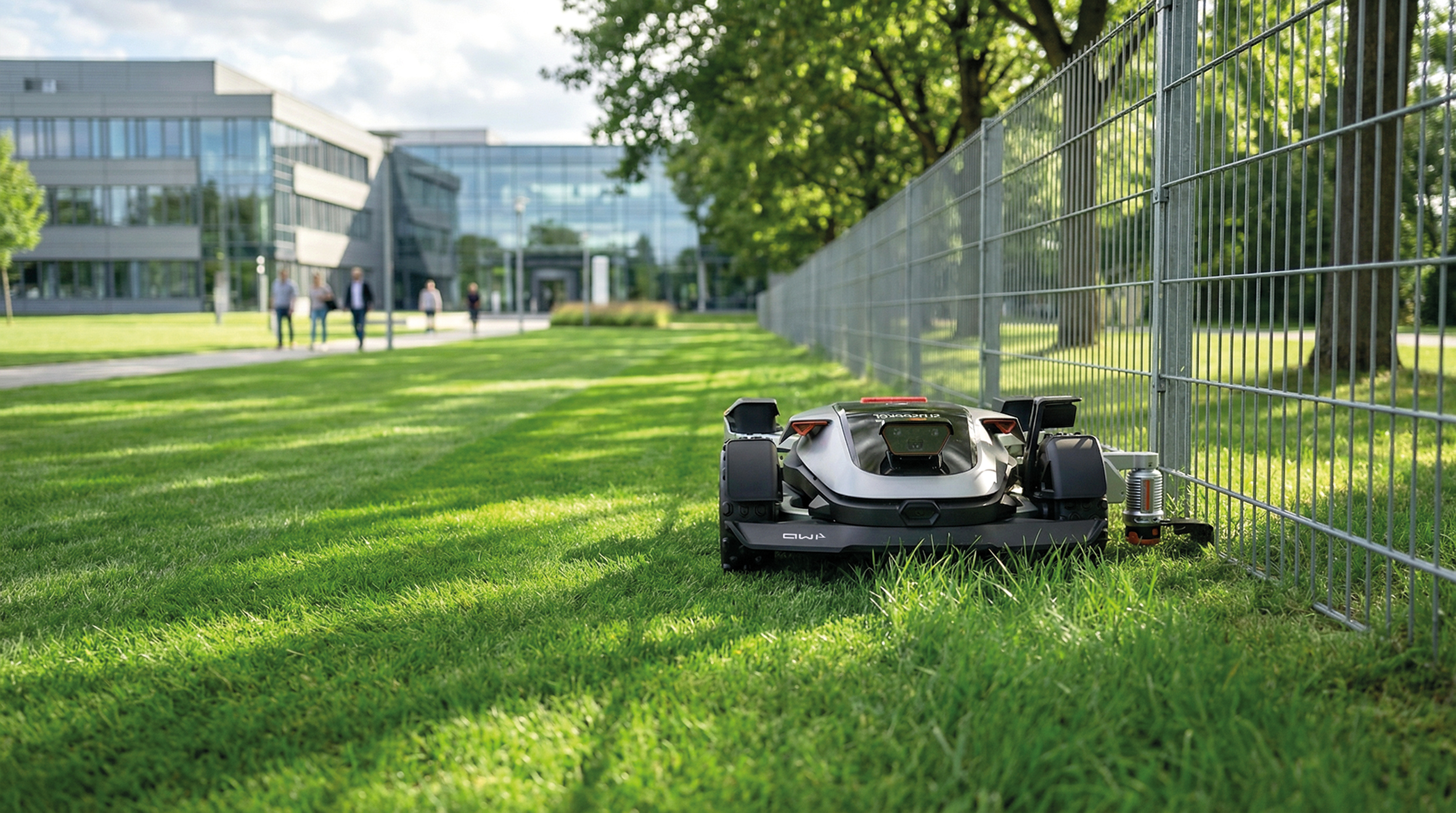 Mähroboter mit kantenschnitt